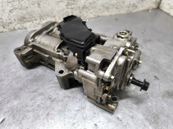 Bomba de aceite MAZDA 3 6 CX5 2.2d SH01117K0 image 4