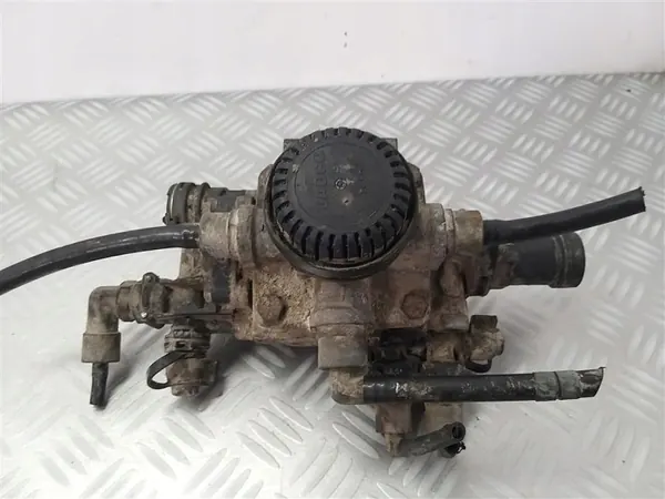 Válvula de ar OEM 4421977102 para Renault Midlum 2000-2014 image 6