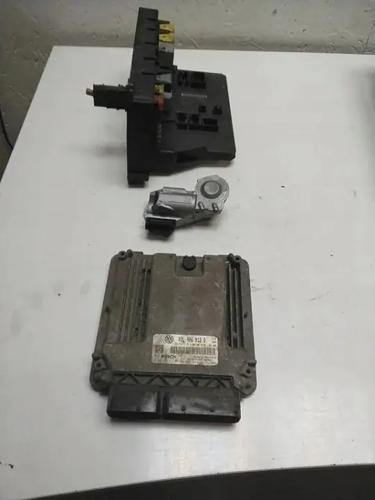Ontstekingsspoelset OEM 03L906012Q VW Crafter 2.0L image 4