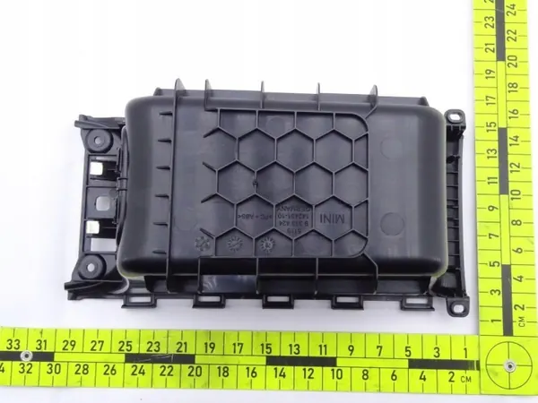 Insertion cendrier OEM 9333424 pour MINI F60 Countryman image 8