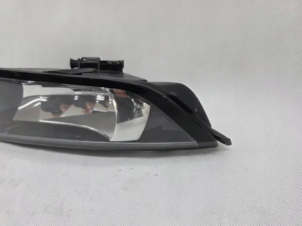 Farol de neblina dianteiro esquerdo Skoda image 4