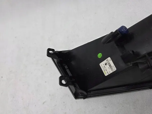 Farol de neblina dianteiro esquerdo Skoda image 7