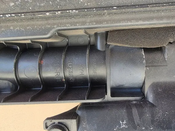 Luftfilterhus Resonator OEM Suzuki Swift MK7 1.2 image 8