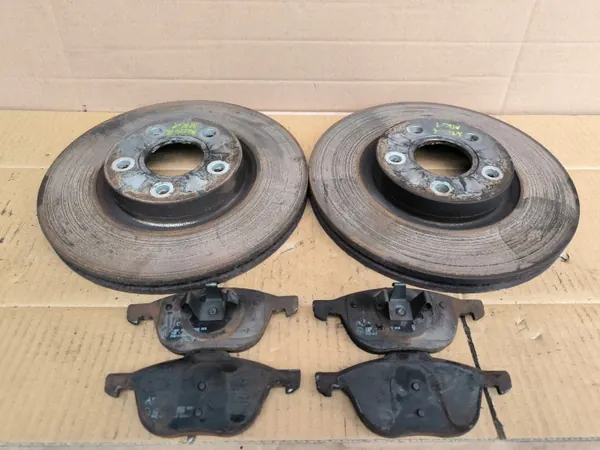 Disques de frein avant Ford Kuga MK1 OEM Delphi 2.0 TDCI image 2
