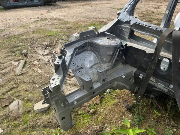 Mitsubishi Outlander IV Koriaosat OEM FBZ29184 image 8