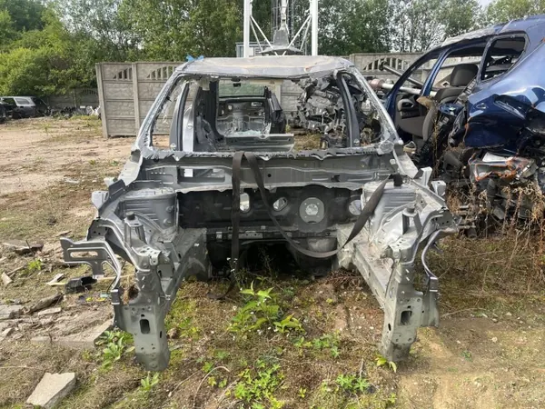 Mitsubishi Outlander IV Koriaosat OEM FBZ29184 image 9