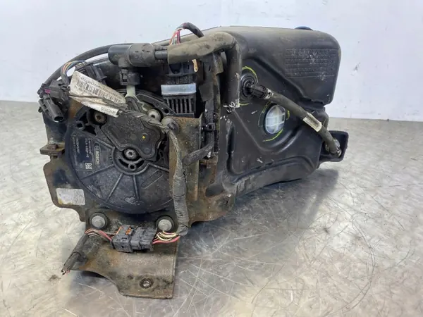 Tanque AdBlue Jaguar F-Pace OEM X7611405181111 image 8