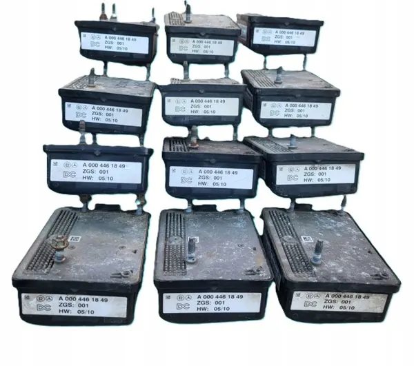 Radar Mercedes Actros MP4 OEM A0004461849 image 3