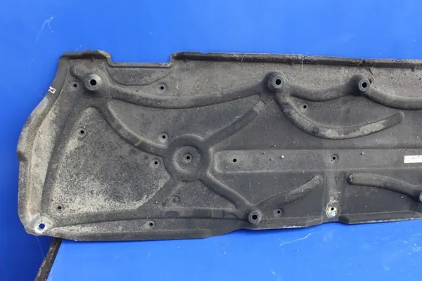 Nedre vänstra underplatta Mercedes CLS W218 A2126100608 image 7