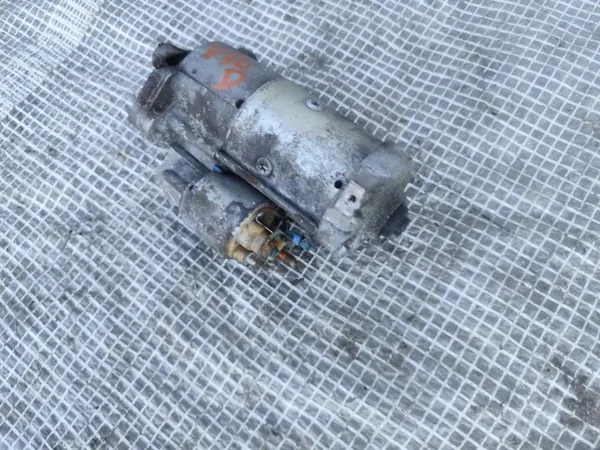 Volvo 31332380 hulpwaterpomp voor S60 II/V60 image 3