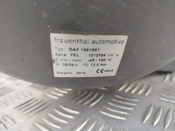 DAF XF 106 Luchttank OEM 1961061 - Gebruikt image 6