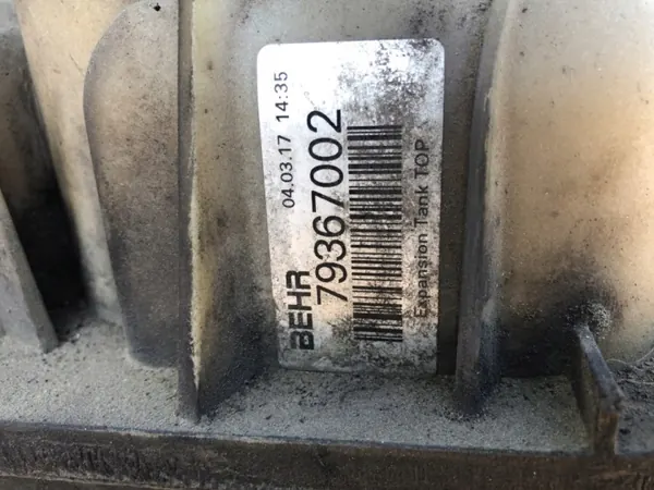 Radiateur d'eau MAN TGA OEM LORK-2043-522690 image 6
