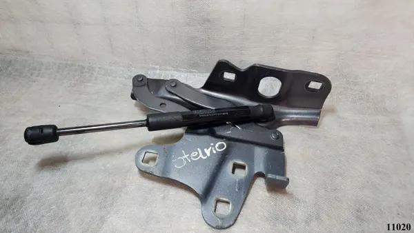 Dobradiça de capô esquerda Alfa Romeo Stelvio OEM 9490087900 image 2