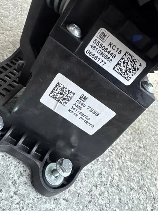 Pommeau de levier OEM 341183650 pour Astra K 2015-2019 image 7