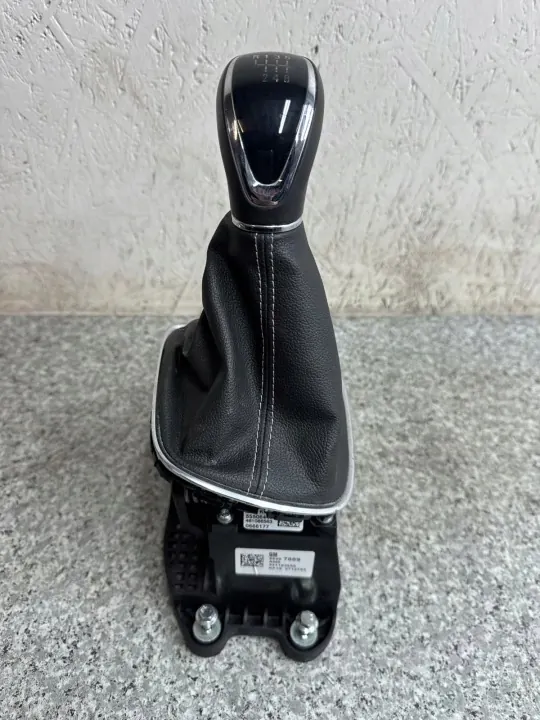 Pommeau de levier OEM 341183650 pour Astra K 2015-2019 image 8