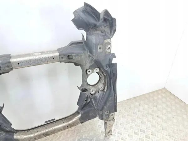 Mercedes-Benz S W222 Voorste hulpframe OEM 2226200187 image 4