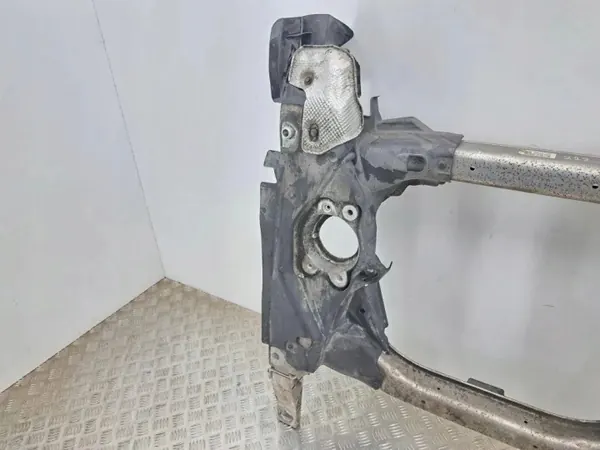 Mercedes-Benz S W222 Voorste hulpframe OEM 2226200187 image 9