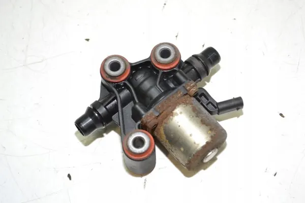 Soupape Chauffeur AdBlue Mercedes Actros OEM A0001531059 image 4