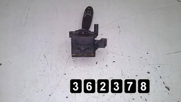 Interruptor Hyundai OEM AM-362378 - Estado Usado image 5