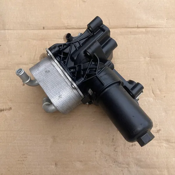 VW GOLF 7 GTD 2.0 TDI Olje Filter Bas 05L115389L image 8