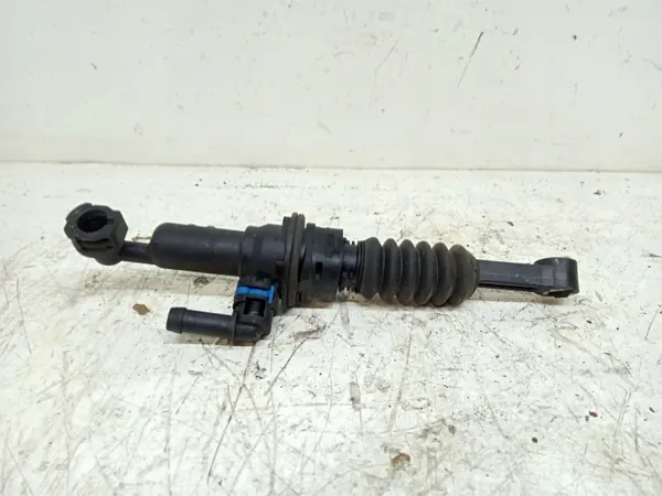 Bomba de embrague OEM AKH18015 para Kia Ceed III/Hyundai i30 III image 2