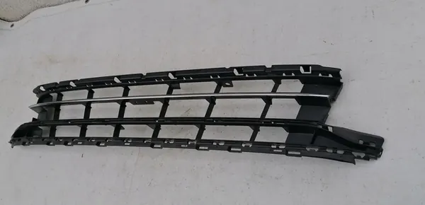 Griglia Centrale Anteriore VW PASSAT B8 3G0853671 image 4