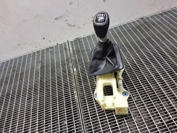 Levier de vitesses OEM SKE57053 pour Hyundai i40 image 2