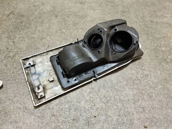 Polttoaineklappimoottori OEM 781209835R Opel Vivaro image 2