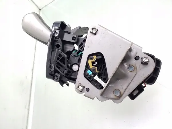 Honda CR-V Växelspak OEM T1GD910 - Begagnad image 6