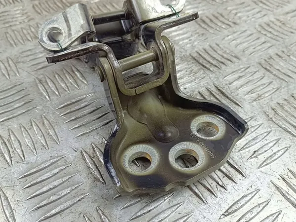 2023 MG ZS Vordertürscharniere image 3