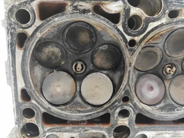 Culata OEM 058103373A para VW 1.8 20V image 8
