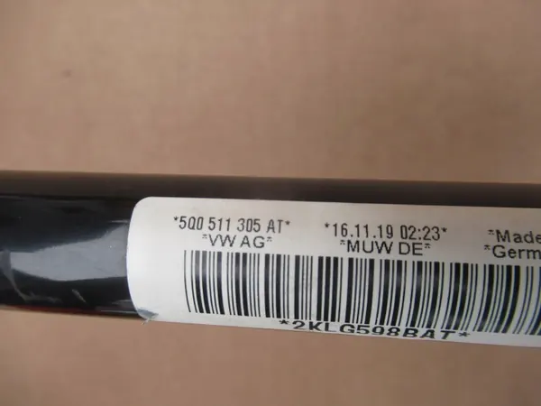 Audi Q3 F3 83A Taka Stabilointitanko OEM 5Q0511305AT image 6
