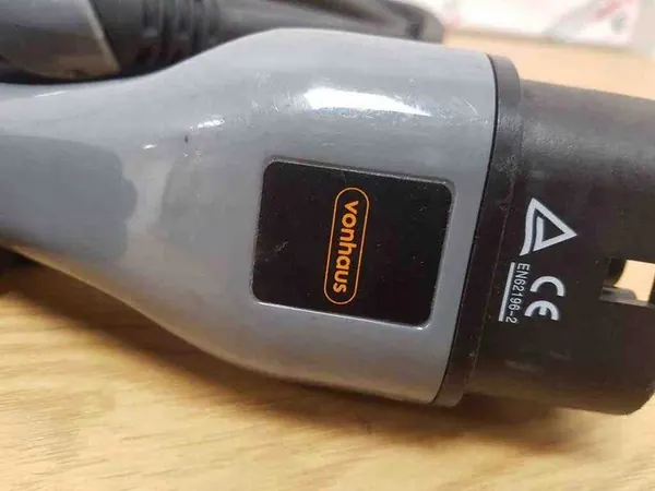 BMW 3 Series Battery Charging Cable 2016 OEM 3500214 image 2