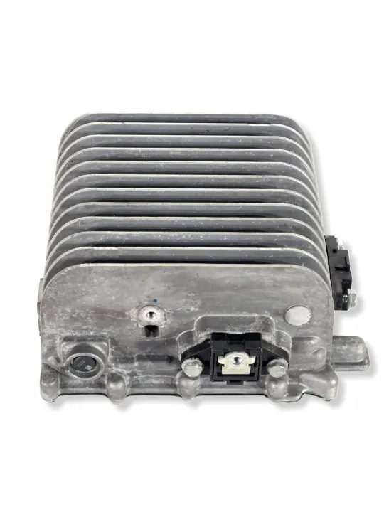 Mazda 3 IV BP Converter Module BDMC-67ZD3-E image 3