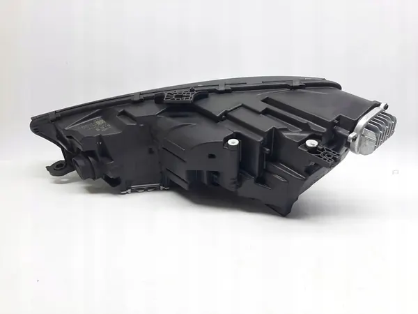 Audi A4 B9 Faro Full LED Derecho 8W0941036A image 3