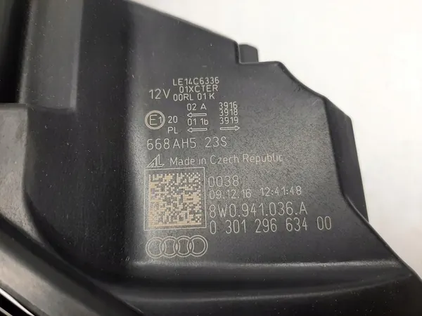 Audi A4 B9 Faro Full LED Derecho 8W0941036A image 5