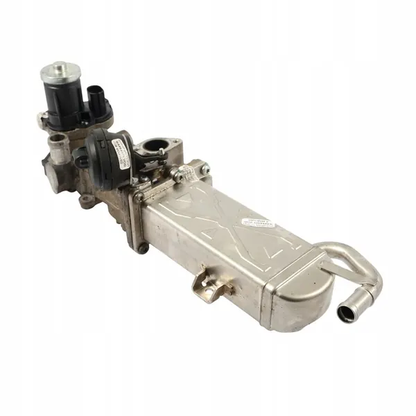 Audi A3 8P EGR Venttiili Jäähdytin 2.0 TDI image 7