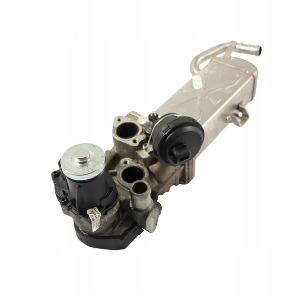 Audi A3 8P EGR Venttiili Jäähdytin 2.0 TDI image 9