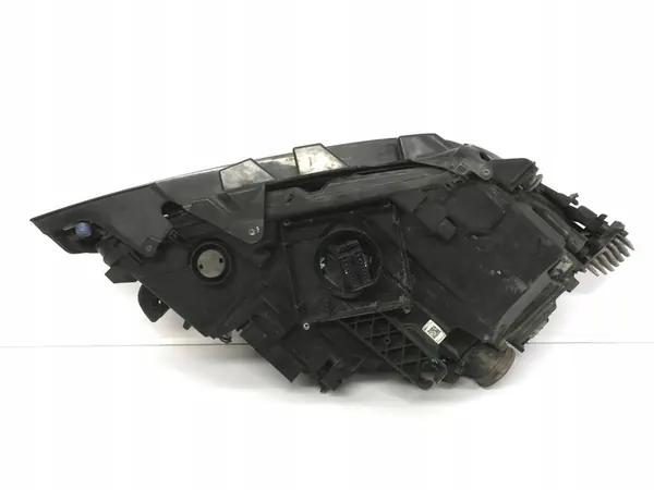 VW Arteon Etu Vasemman LED Valo 3G8941113 image 9