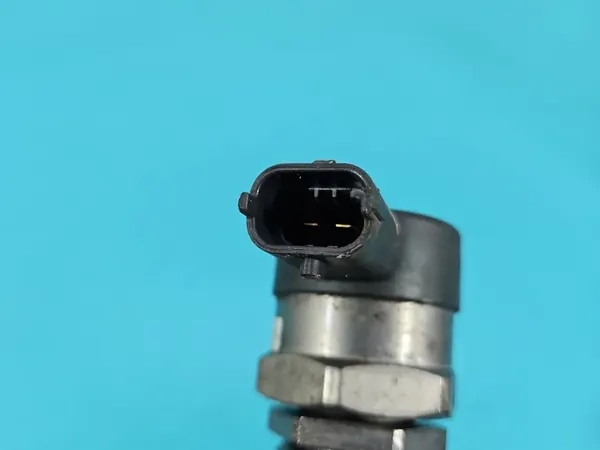 Einspritzschiene Sensor OEM 0445214211 Hyundai IX35 image 8