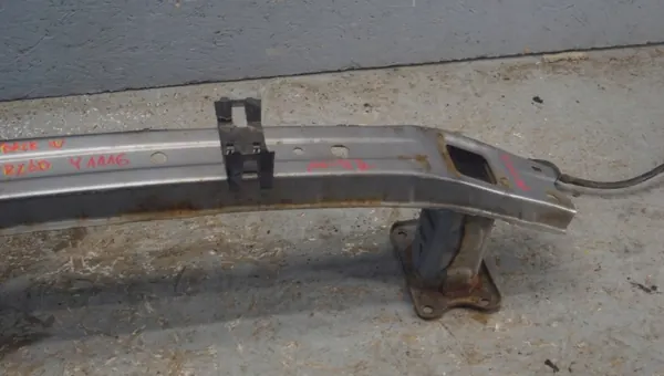 Subaru Outback IV Frontstoßstangen-Träger OEM JKM23660 image 5