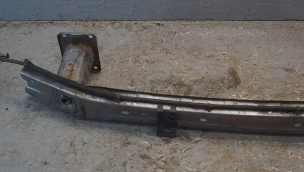 Subaru Outback IV Frontstoßstangen-Träger OEM JKM23660 image 6