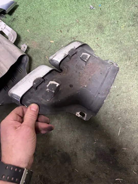 OEM A2054900427 Embout d'échappement Mercedes Classe C image 5