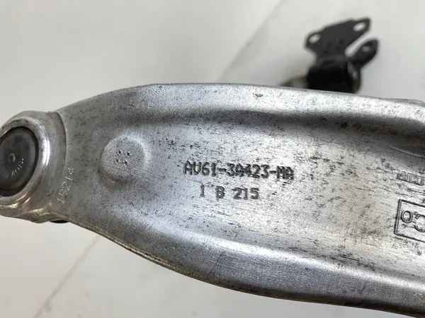 Fram Vänster Kontrollarm Ford C-Max MK2 Focus MK3 image 3