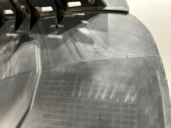 Kia Rio 3 Etu oikea pyöränkaari OEM 868141W000 image 4