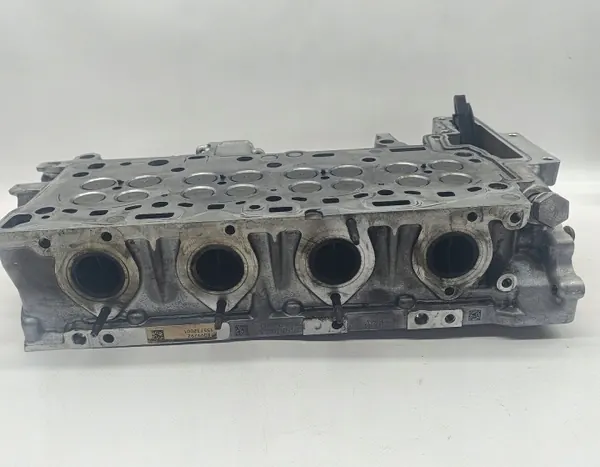 Culata BMW OEM 78126060400 para N47C20 2.0 image 6