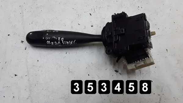 Interruptor Toyota OEM AM-353458 para Yaris Verso 2002 image 2