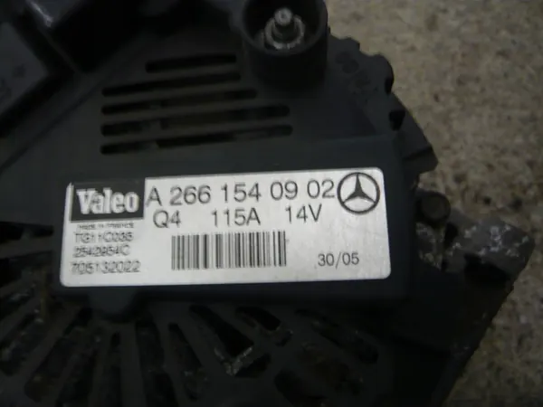 Vaihtovirtageneraattori Mercedes-Benz A2661540902 image 2