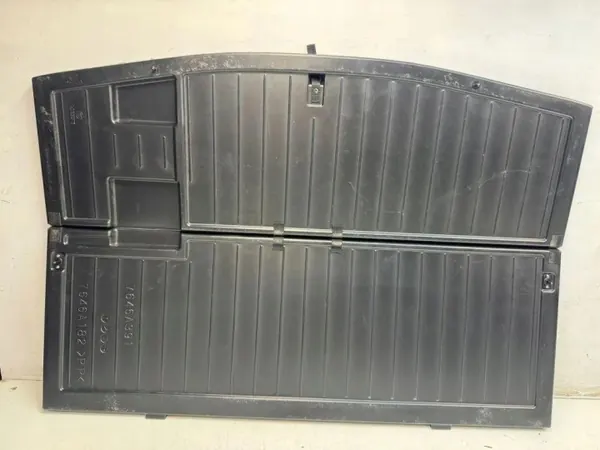 Gebruikte kofferbakmat Mitsubishi OE 7646A182 image 3