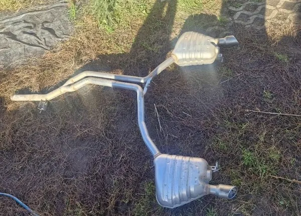 AVSTÅNG AUDI A5 8T COUPE 2.7 TDI 2007-2011 OEM 8K0253611Q image 2